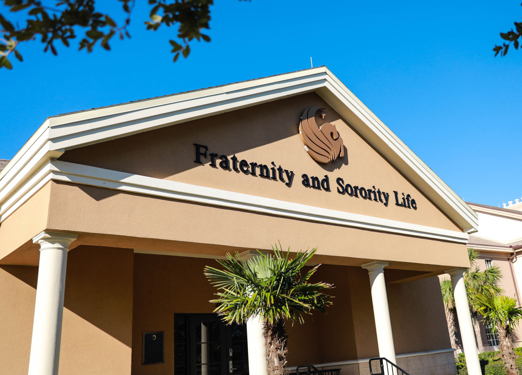 Fraternity and sorority life (wide)